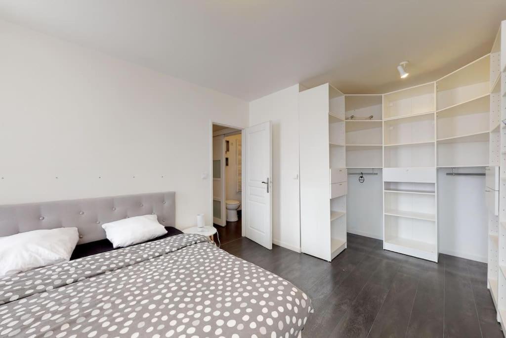 Maison Familiale En Pierre A 10 Min De Bordeaux Bassens  ภายนอก รูปภาพ