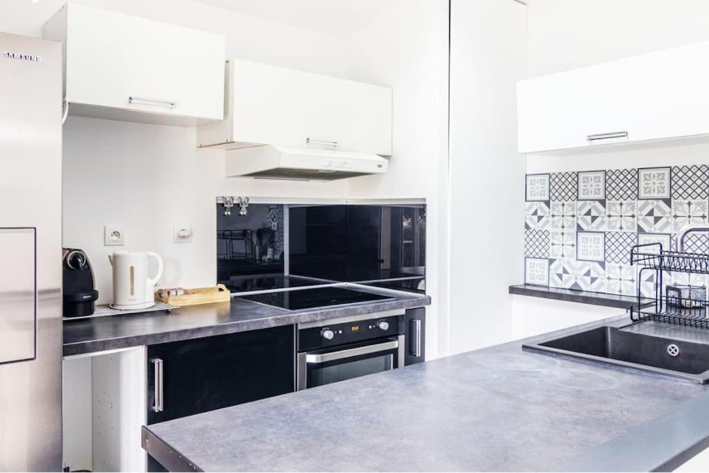 Maison Familiale En Pierre A 10 Min De Bordeaux Bassens  ภายนอก รูปภาพ